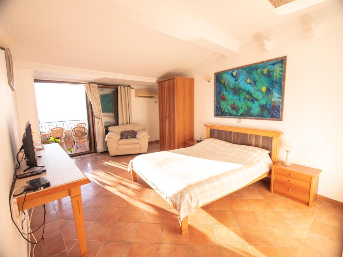 Apartments And Rooms Levantin Inn Sveti Stefan Kültér fotó
