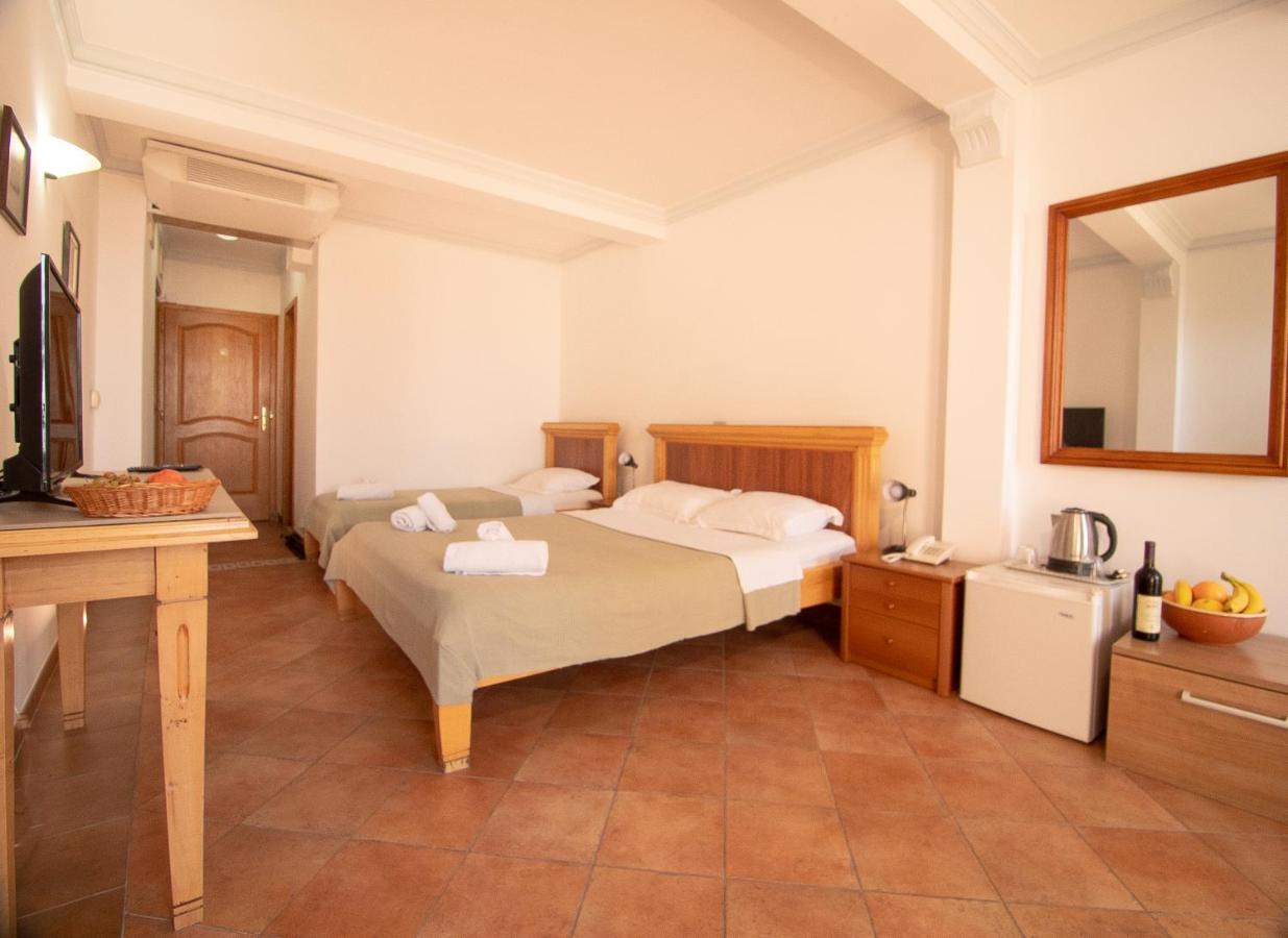 Apartments And Rooms Levantin Inn Sveti Stefan Kültér fotó