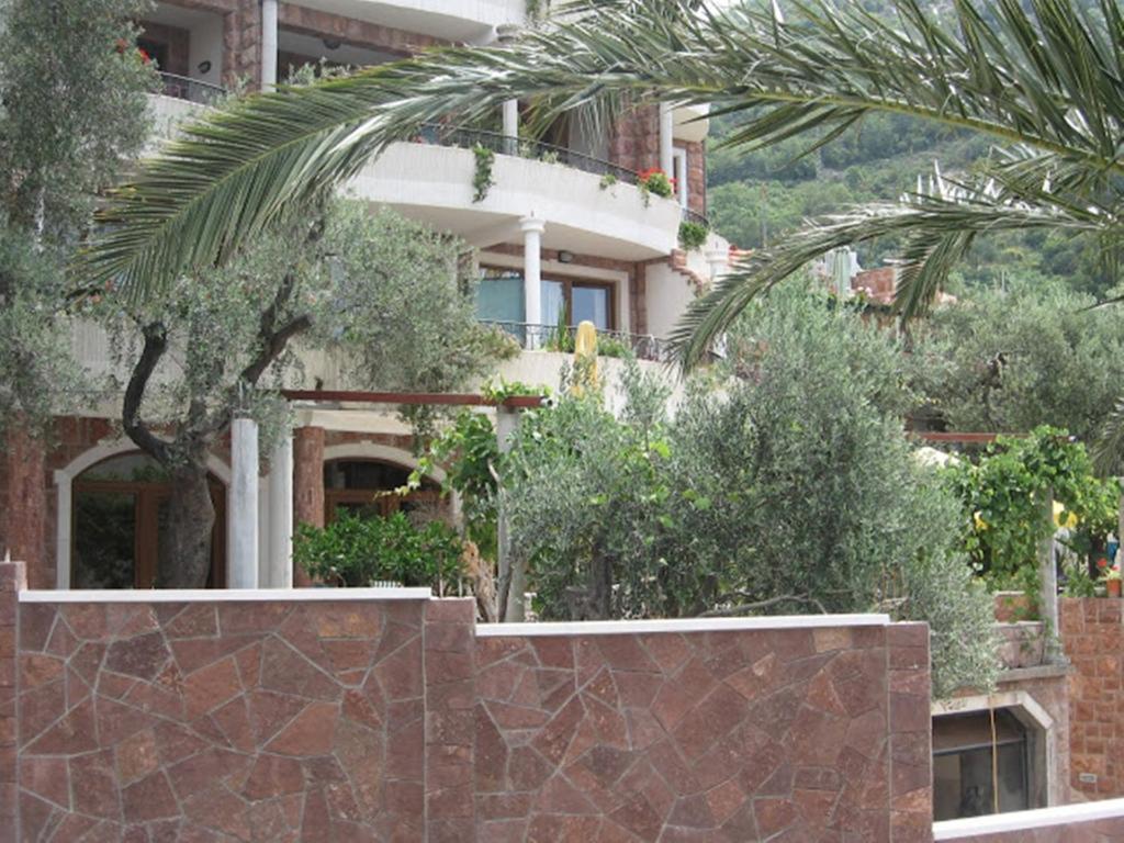 Apartments And Rooms Levantin Inn Sveti Stefan Kültér fotó